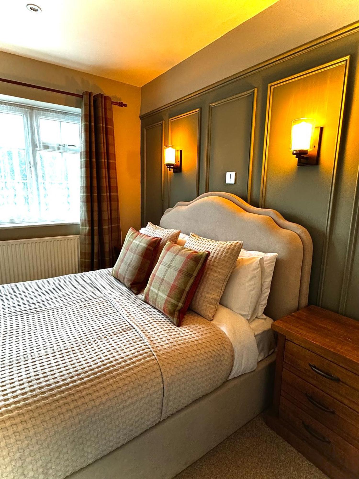 Chequers Inn Harrogate Zewnętrze zdjęcie