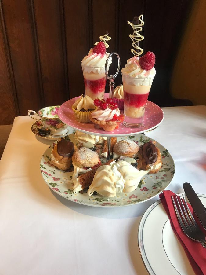Chequers Inn Harrogate Zewnętrze zdjęcie